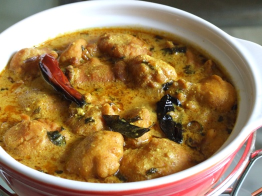 Kadhi Pakoda