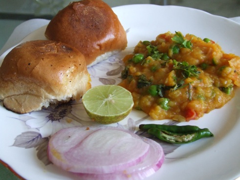 Pao-bhaji